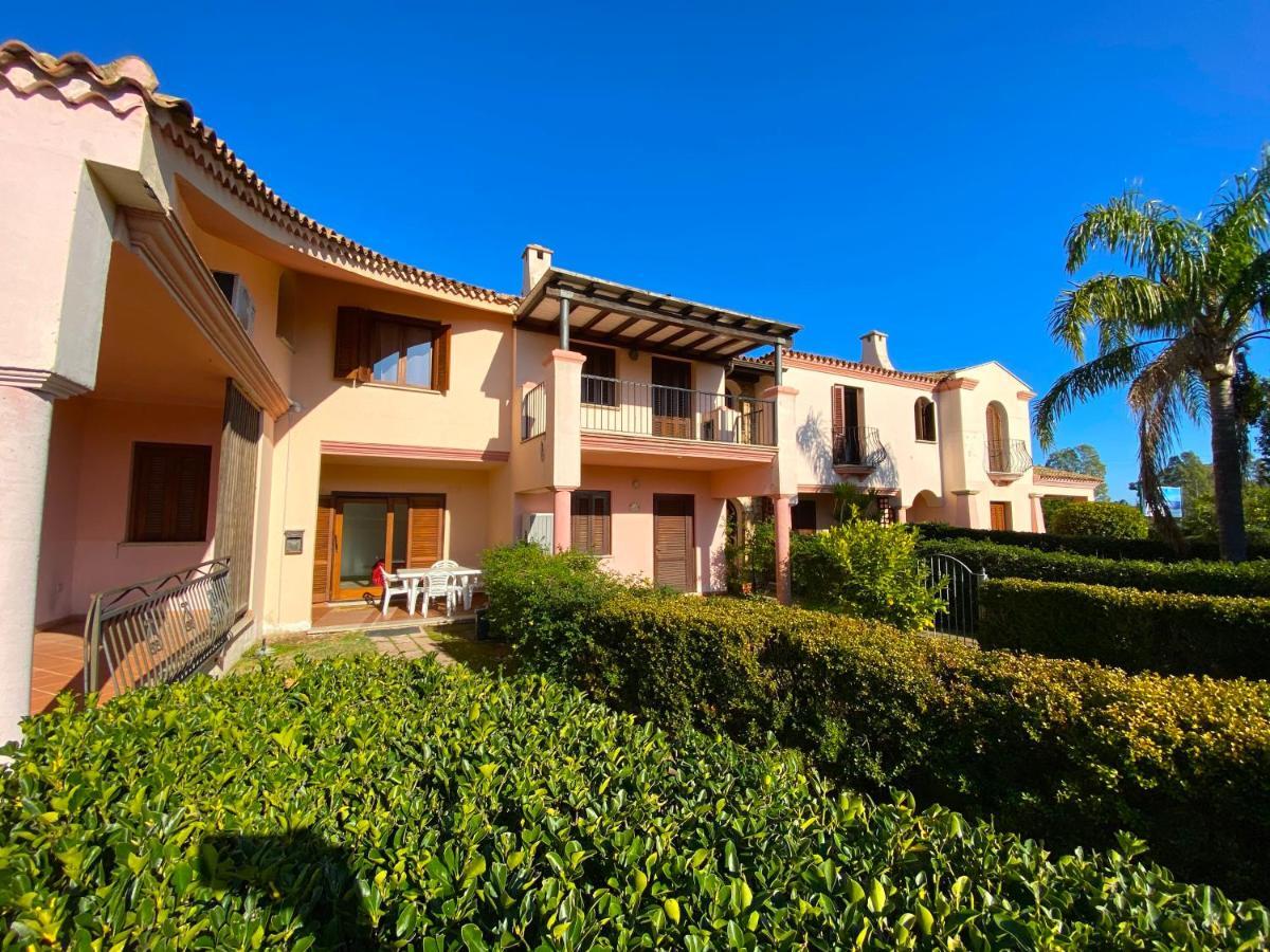 La Coccinella Al Mare Bed & Breakfast San Teodoro  Exterior foto